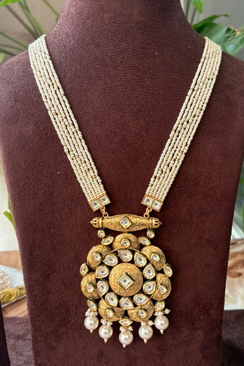 Varnika Pearl Kundan Necklace Set with Matching Earrings - MR Jewels